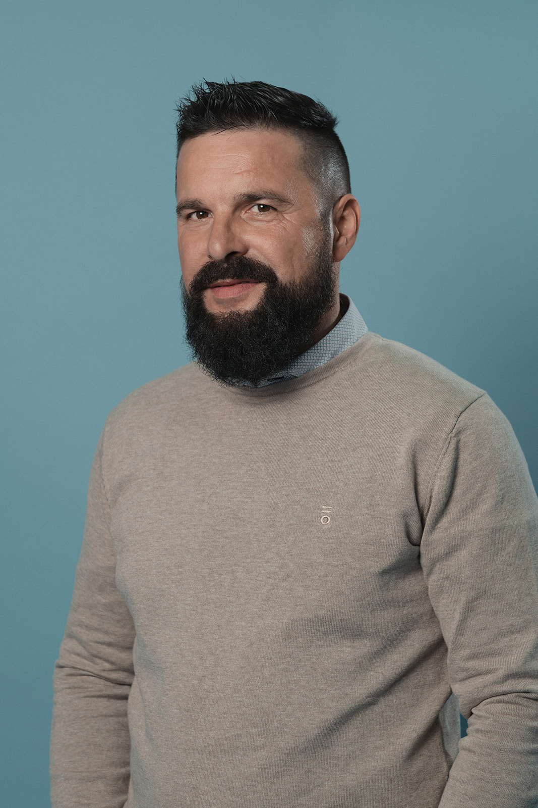 Ghera • Encargado de las Obras